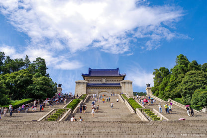 6-Day Nanjing-Wuxi-Suzhou-Wuzhen-Hangzhou-Shanghai Private Tour