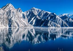 Xinjiang Urumqi, Heavenly Lake, Kanas, Hemu & Sayram Lake7-Day 6-Night Private Tour