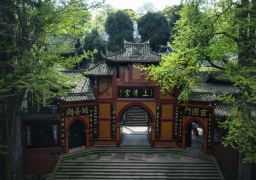 Chengdu + Qingcheng Mountain + Dujiangyan + Sanxingdui Museum3Day 2Night Private Tour
