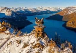 Xinjiang Urumqi, Heavenly Lake, Kanas, Hemu & Sayram Lake7-Day 6-Night Private Tour