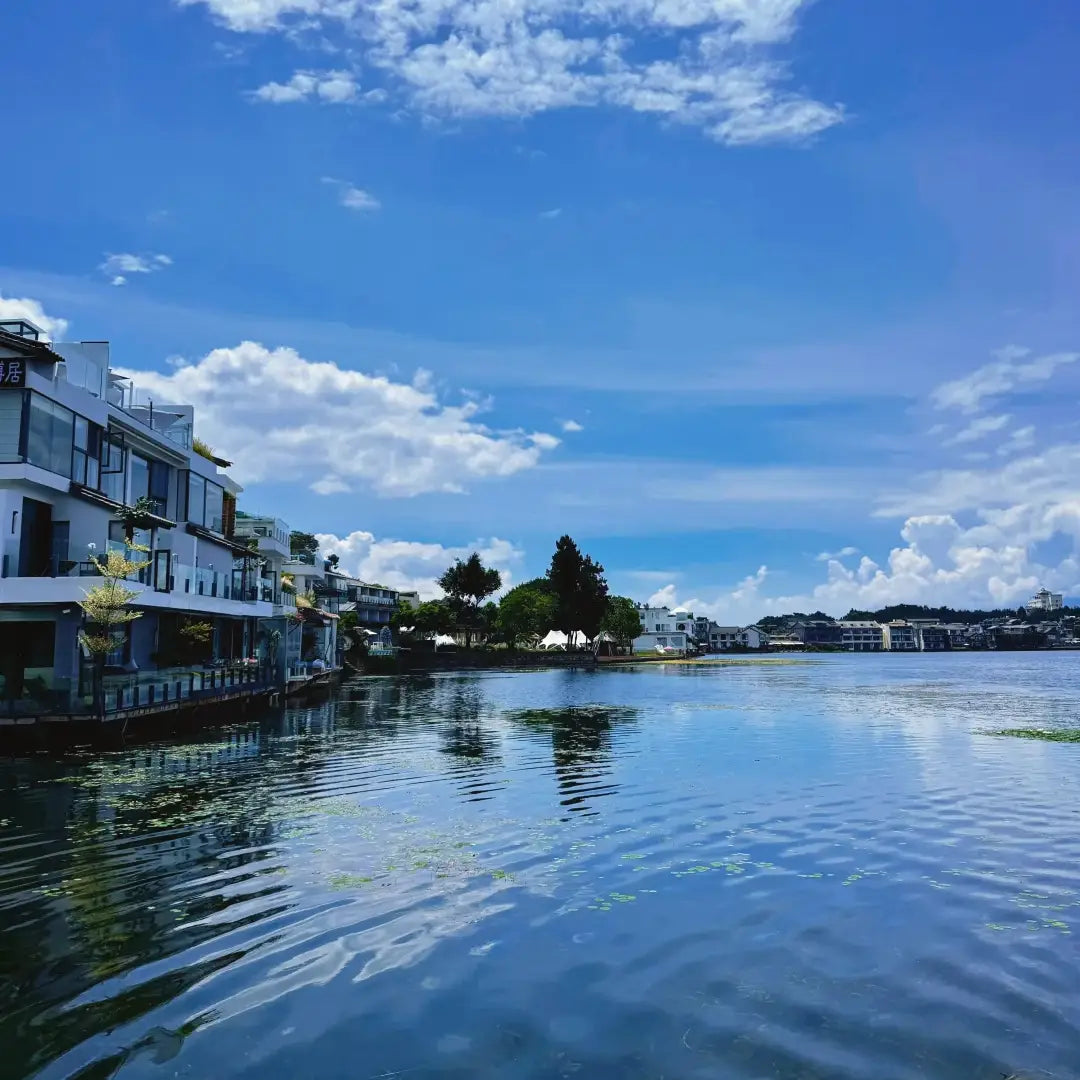 Erhai Lake