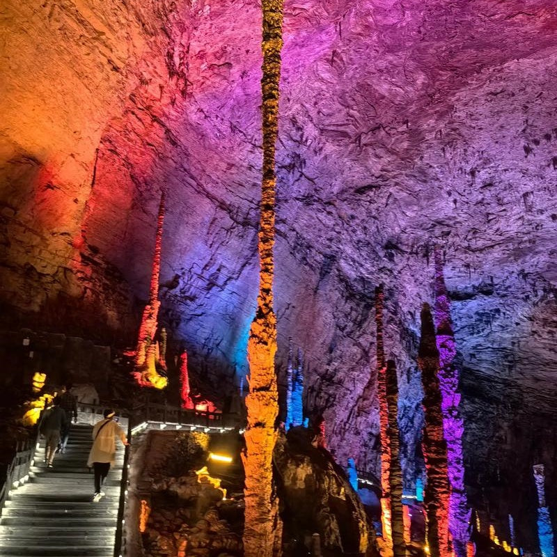 Yellow Dragon Cave