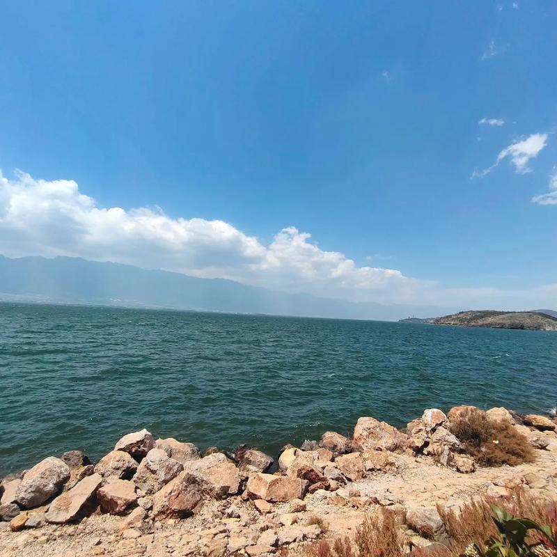 Erhai Lake