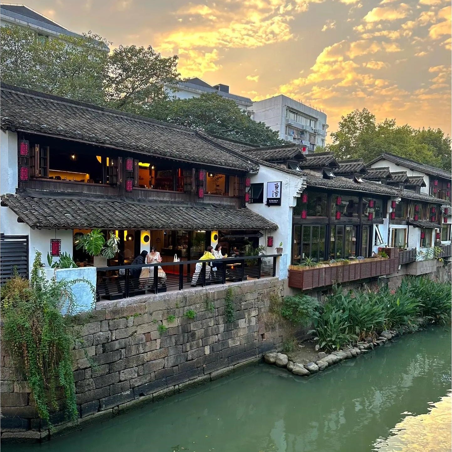 Xiaohezhi Street