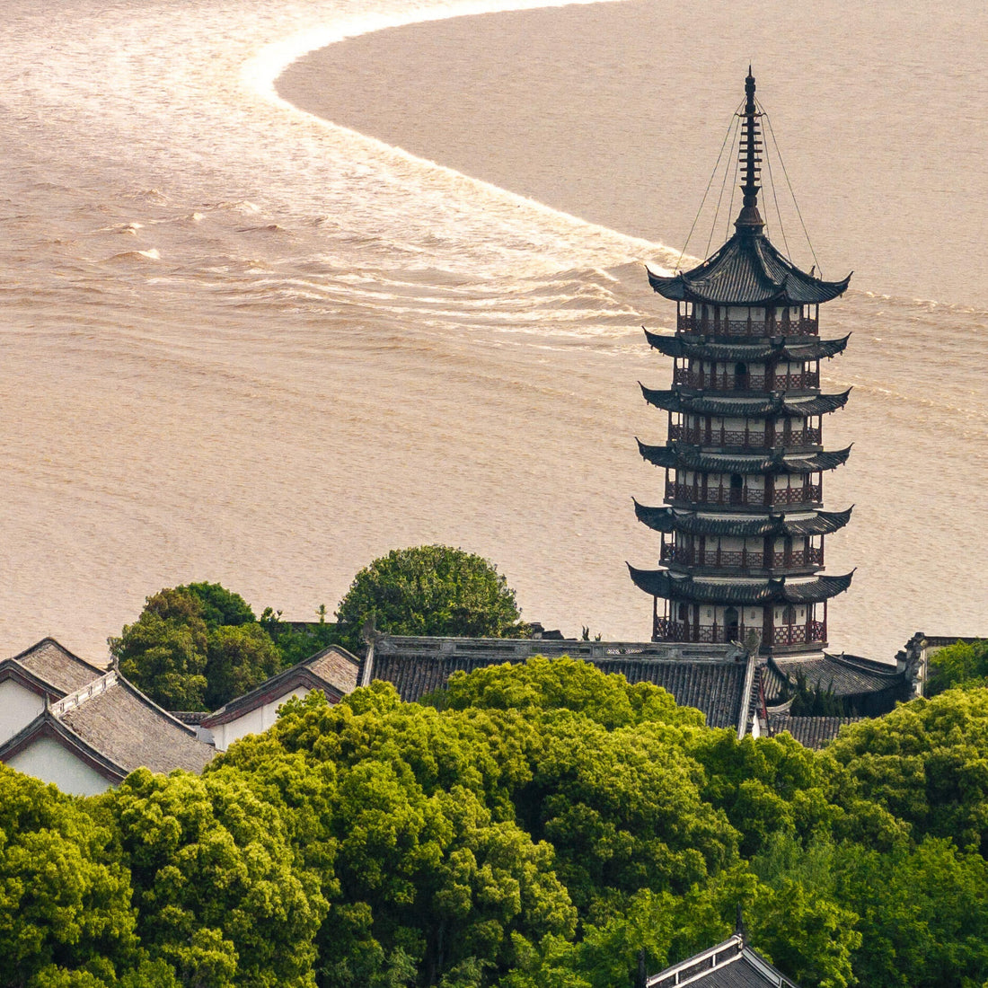 銭塘江